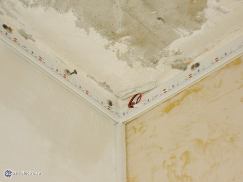 Монтаж светодиодной ленты в натяжной потолок